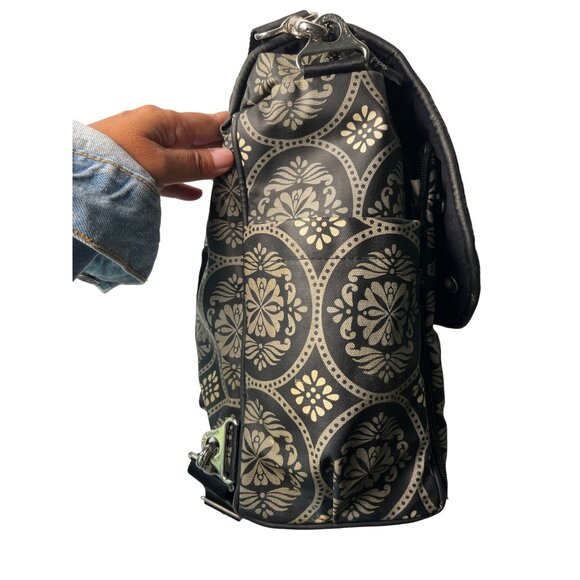 Petunia Pickle Bottom Baby Diaper Bag Boxy Backpack Convertible Large Diaper Bag - Picture 4 of 11